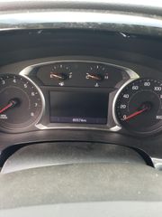 2021 Chevrolet Traverse AWD LT Cloth - Interior Full Dashboard Image